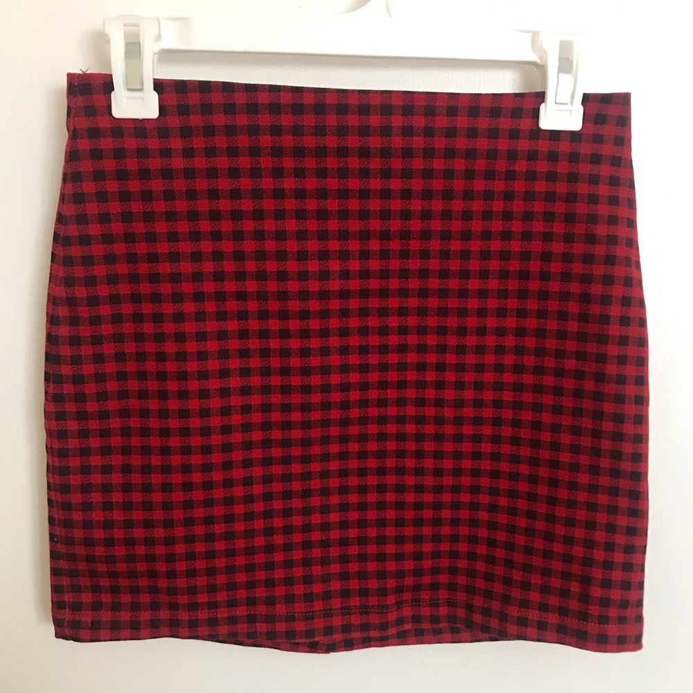 Forever 21 Gingham Skirt (Red/Black)